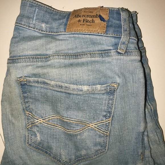 A&F Ripped Jeans - Picture 2 of 5